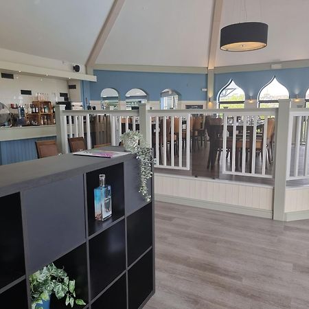 Static Caravan To Hire , Hoburne Devon Bay Hotel Goodrington Buitenkant foto