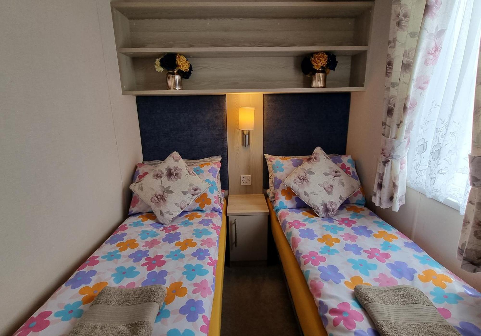 Static Caravan To Hire , Hoburne Devon Bay Hotel Goodrington Buitenkant foto